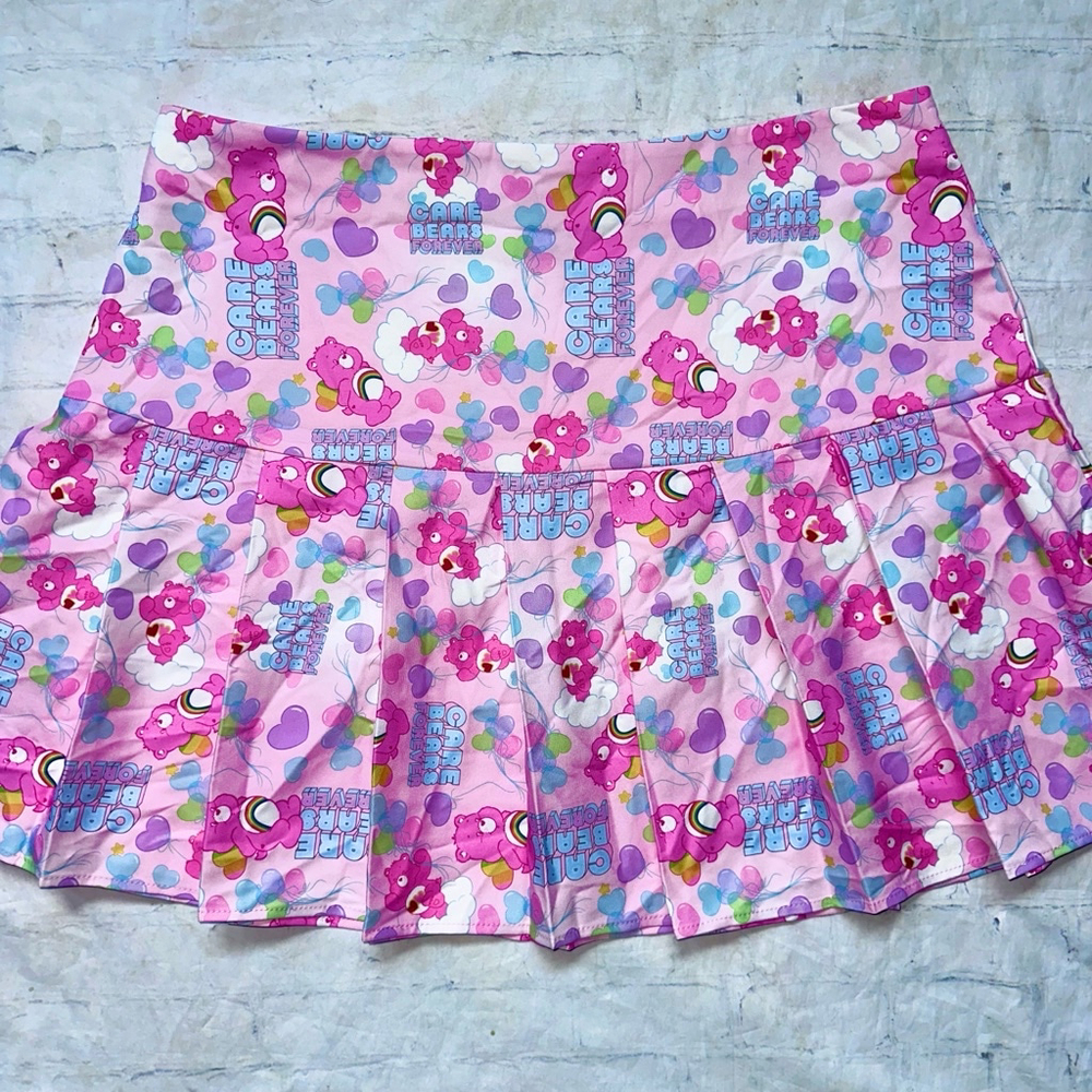 NWOT Women's 2XL SHEIN Care Bears Pleated Skirt Pink